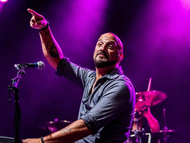 Mike DelGuidice — All Original Show